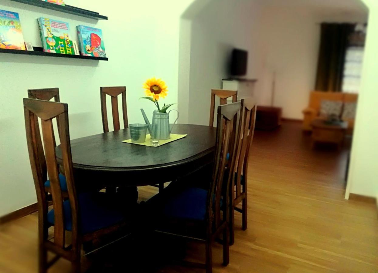 Tugaplace Bed & Breakfast Монтижу Екстериор снимка